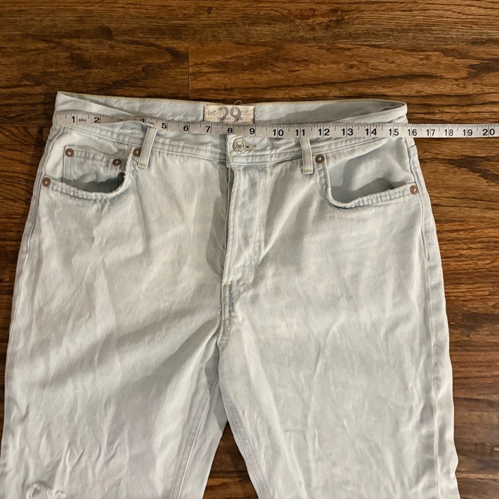 Free People We The Free Maggie Straight Cropped Jean Blue Light Wash Size 29 - Picture 6 of 8